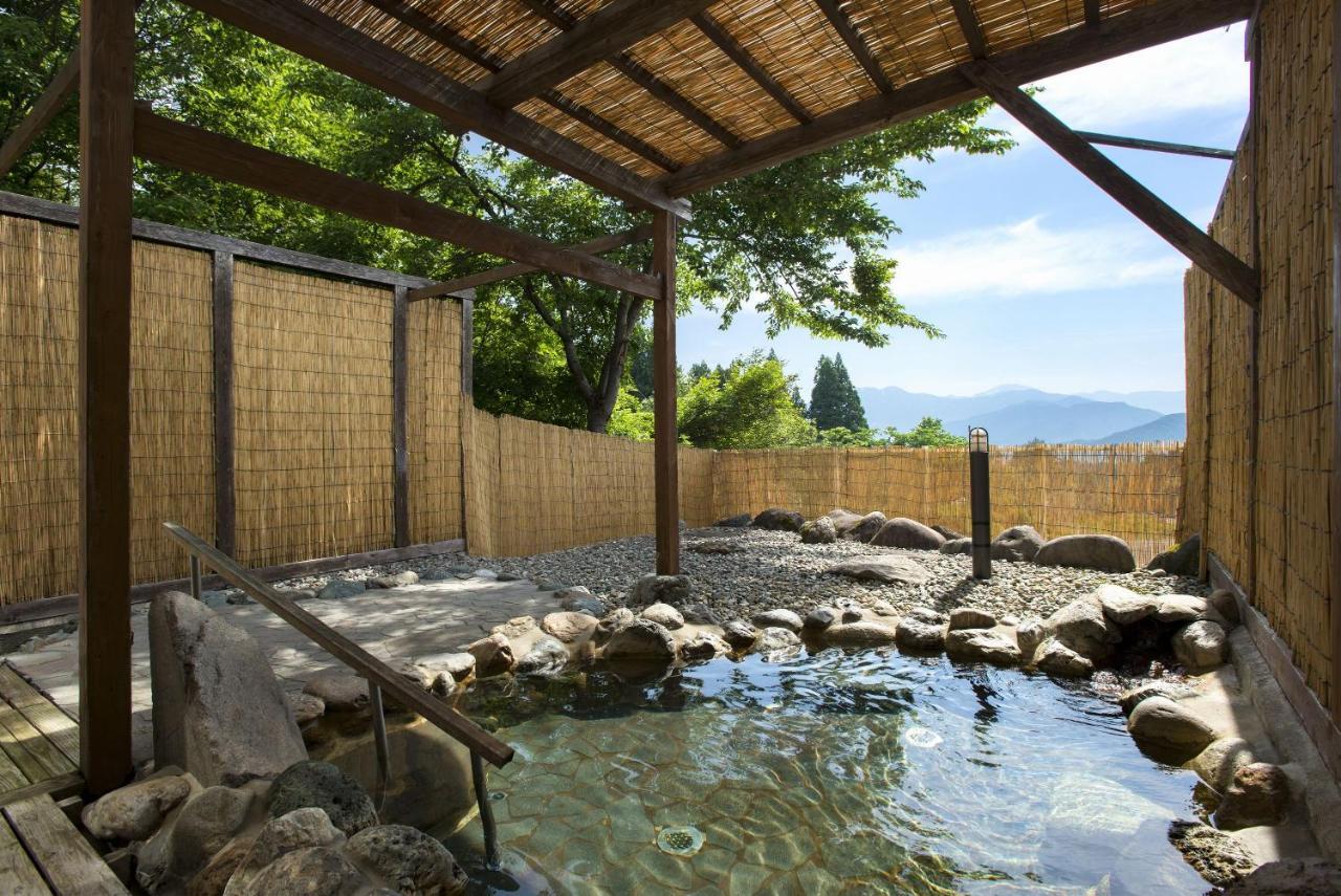 Muica Onsen Hotel Minamiuonuma Exterior foto