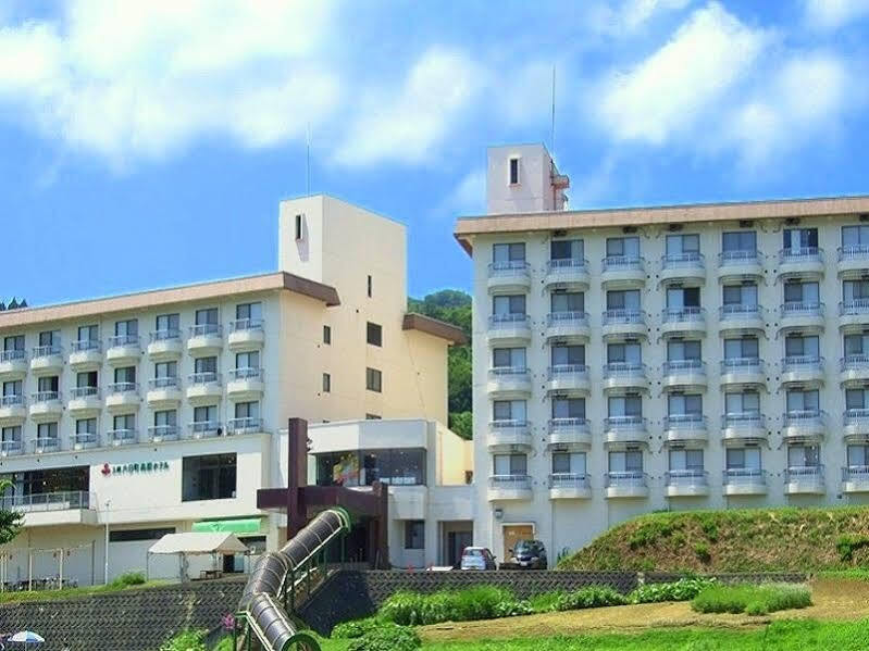 Muica Onsen Hotel Minamiuonuma Exterior foto