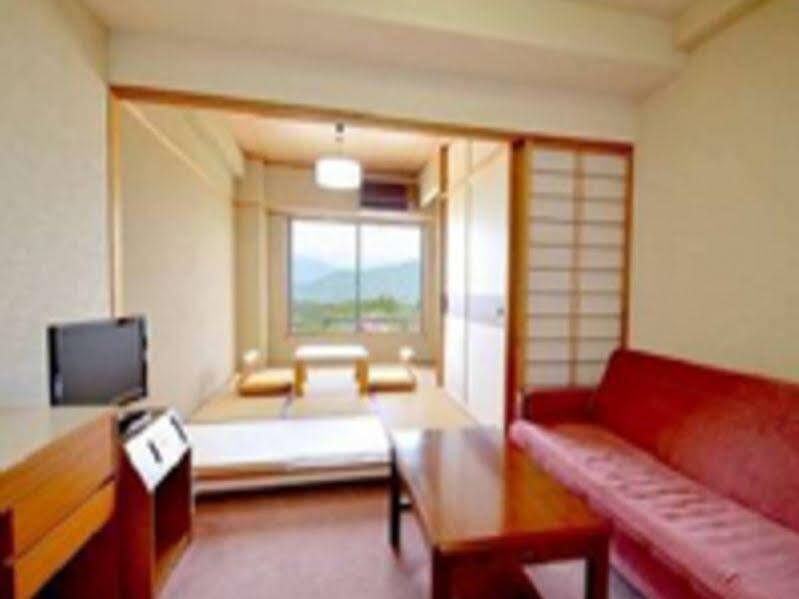 Muica Onsen Hotel Minamiuonuma Exterior foto